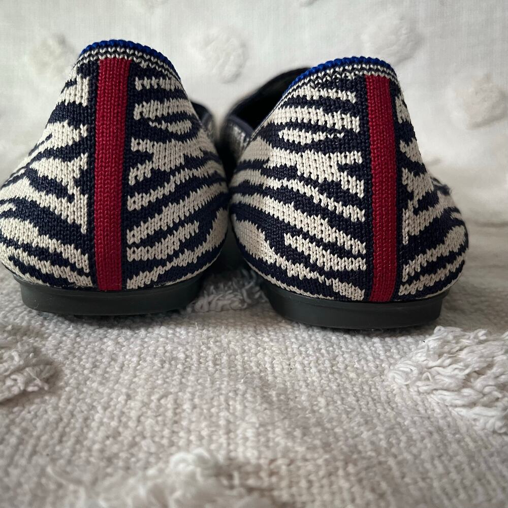 Rothy's Size 8.5 Navy White Zebra Loafer Flat Shoe Retired Animal Print Washable - Picture 4 of 6
